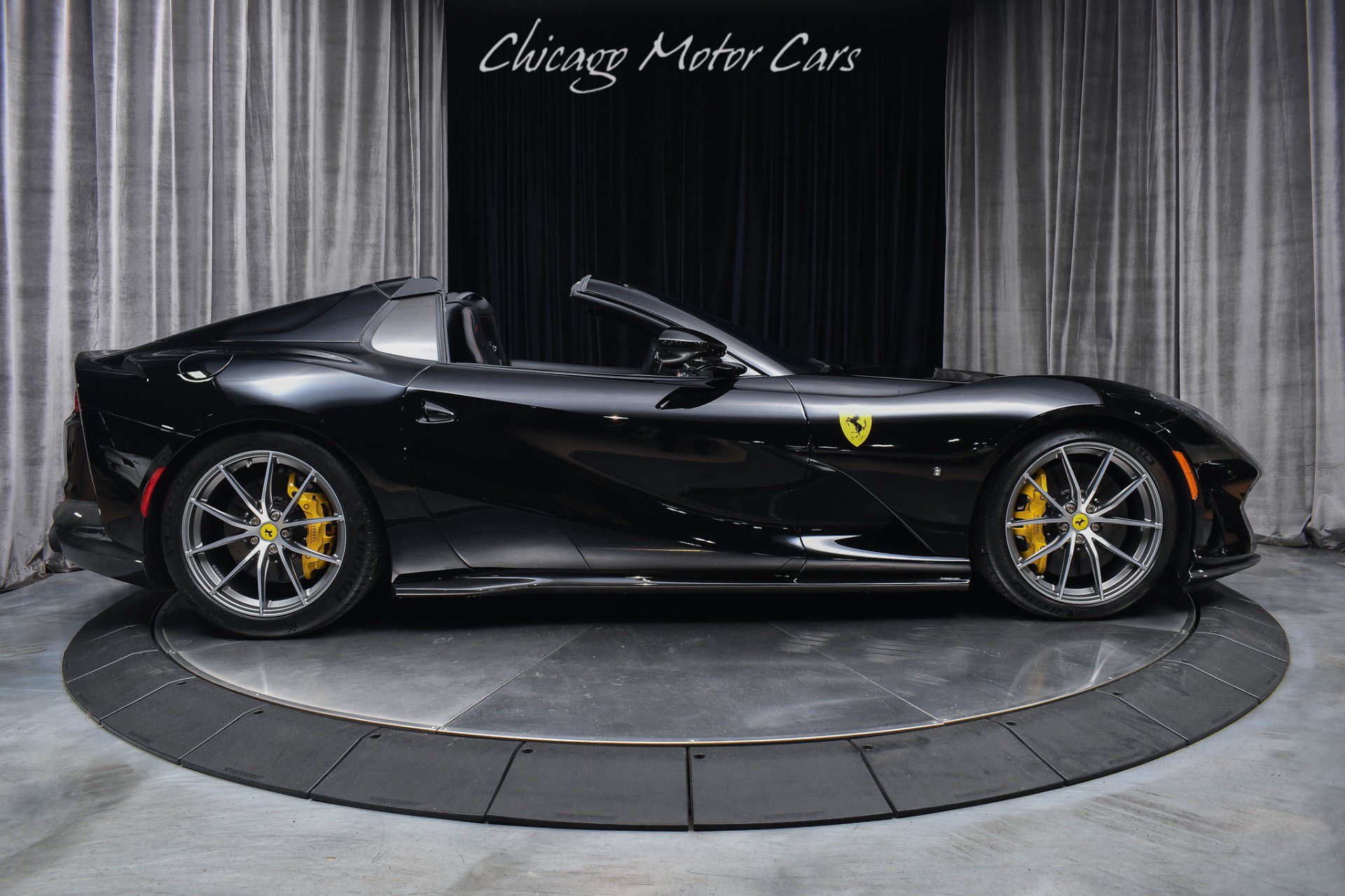 Used 2023 Ferrari 812 GTS RWD image 27