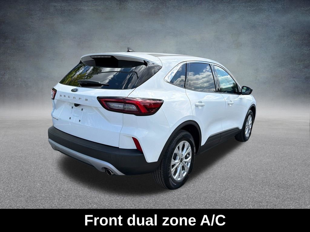 Used 2024 Ford Escape Active w/ Cold Weather Package FWD image 12