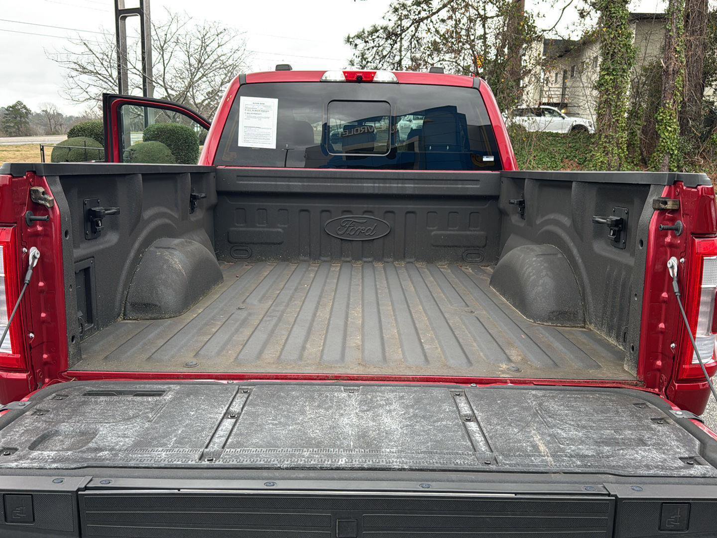 Used 2022 Ford F150 Lariat w/ Equipment Group 502A High image 28