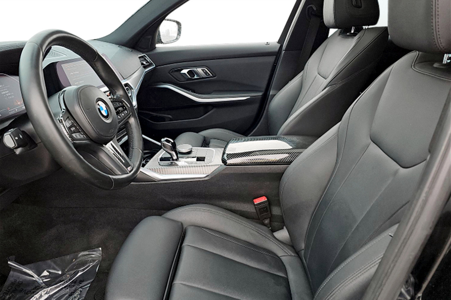 Used 2019 BMW 330i Sedan w/ M Sport Package image 10