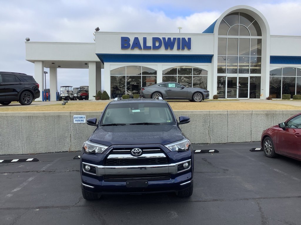 Used 2020 Toyota 4Runner Limited image 2