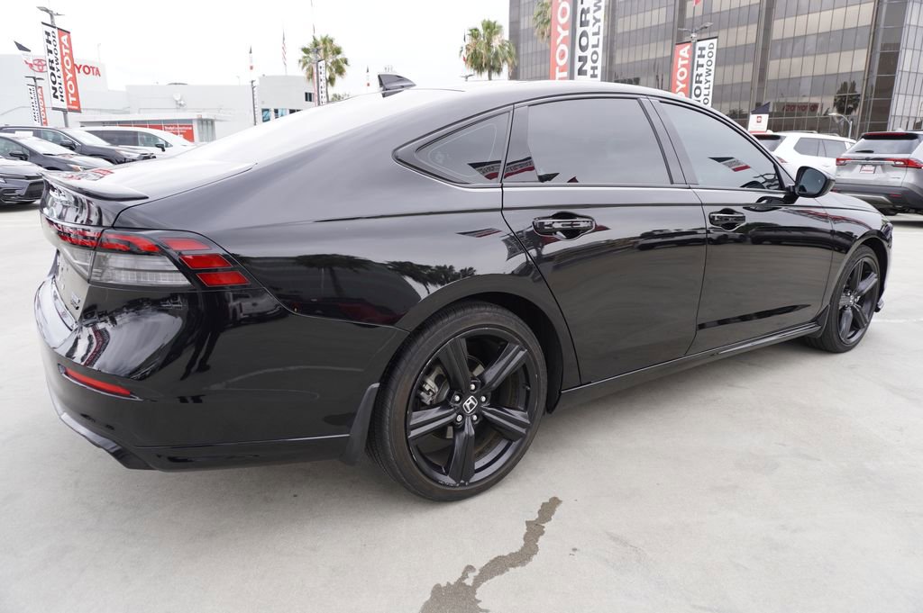 Used 2024 Honda Accord Sport image 7