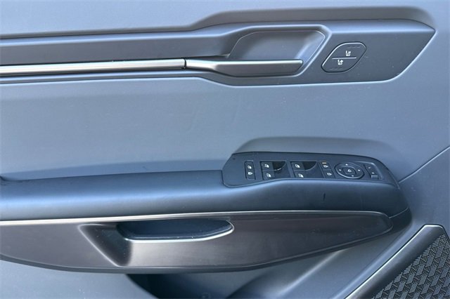 Certified 2024 Kia EV9 Light Long Range image 13