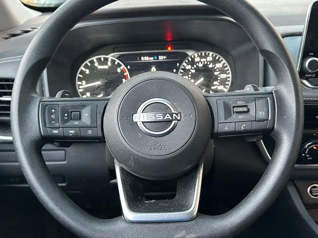 Used 2023 Nissan Rogue S image 20