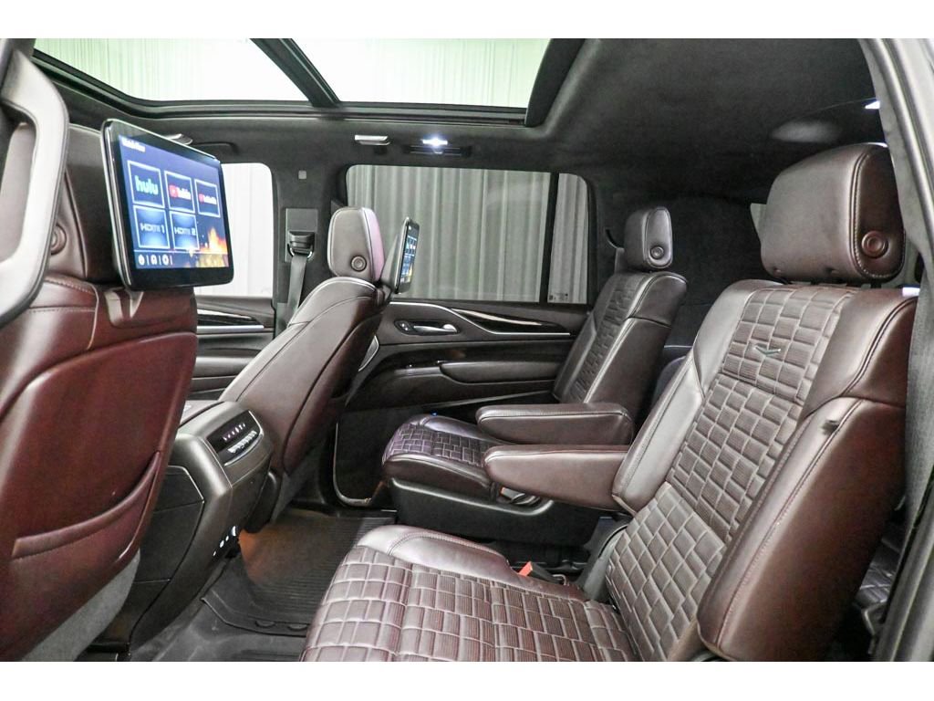 Certified 2022 Cadillac Escalade ESV Premium Luxury Platinum image 26
