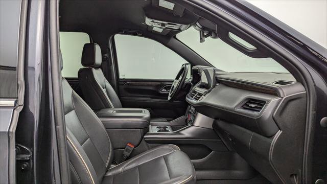 Used 2023 Chevrolet Suburban Premier RWD image 23