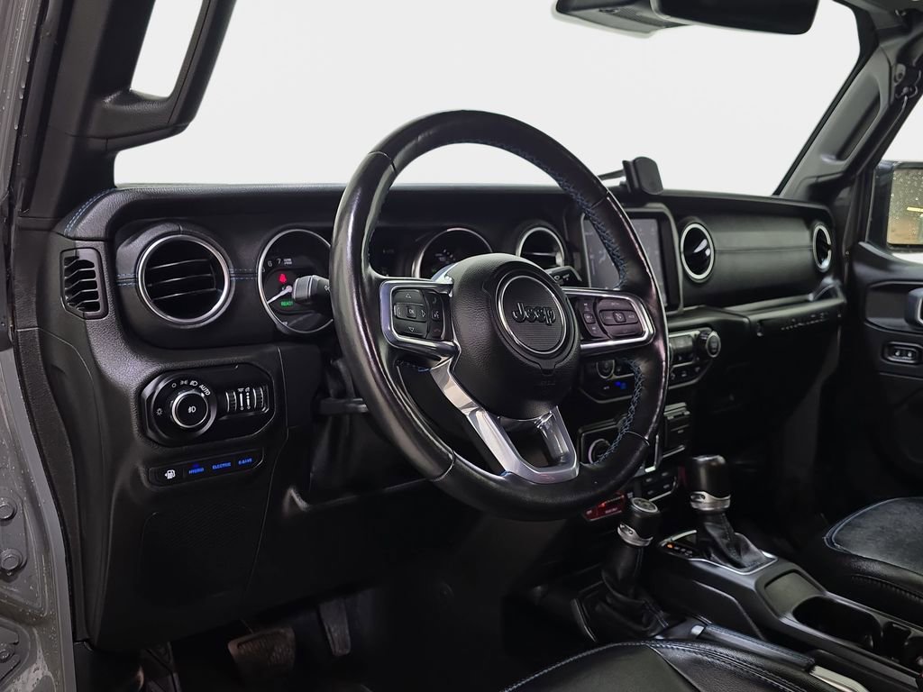 Used 2021 Jeep Wrangler Unlimited Rubicon 4xe w/ Steel Bumper Group image 17