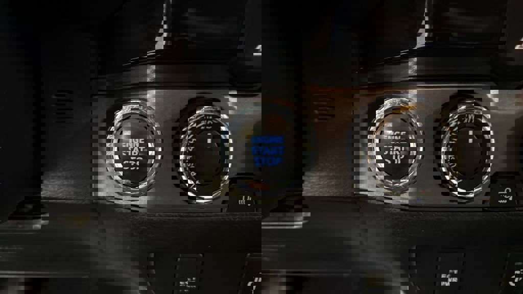 Used 2017 Toyota Tacoma TRD Sport w/ Tow Package image 26