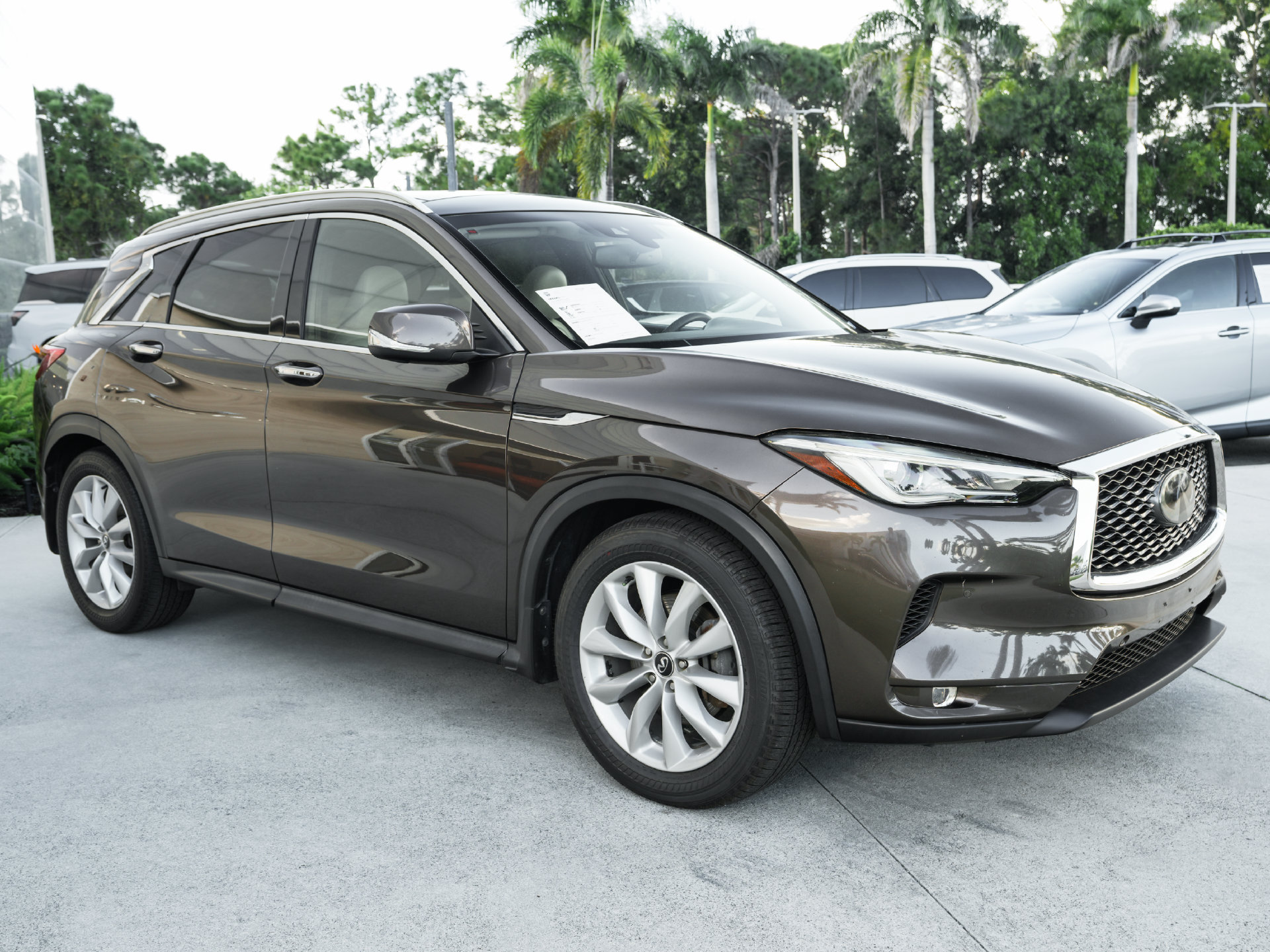 Used 2019 INFINITI QX50 Essential w/ Premium Audio Package AWD/4WD image 27