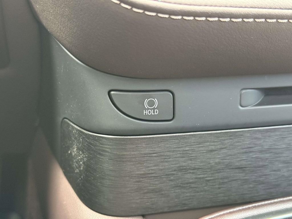 Used 2020 Lexus LS 500 w/ Interior Upgrade Package RWD image 25