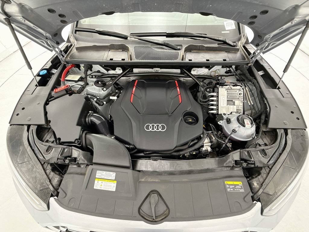 Certified 2023 Audi SQ5 Premium Plus w/ Premium Plus Package AWD/4WD image 28