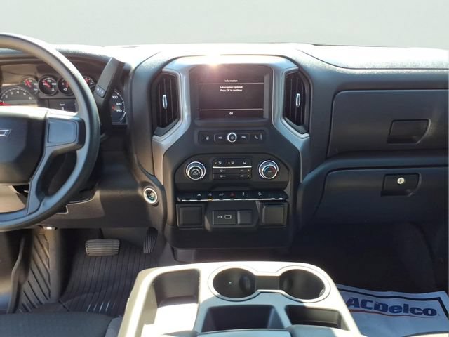 Used 2023 Chevrolet Silverado 1500 Custom Trail Boss w/ LPO, Dark Essentials Package AWD/4WD image 13