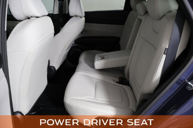 Used 2025 Hyundai Tucson SEL FWD image 16