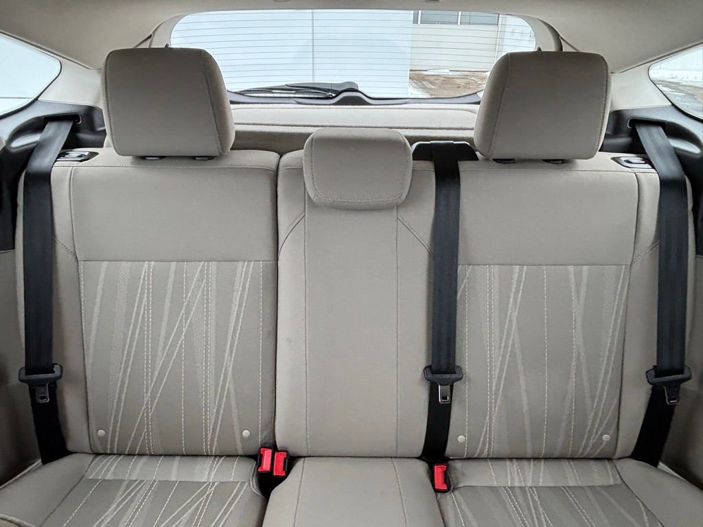 Used 2015 Ford Focus SE image 22