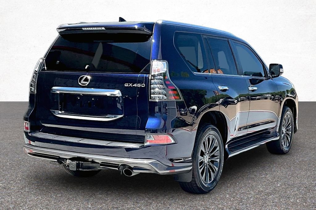 Used 2023 Lexus GX 460 Premium w/ Accessory Package AWD/4WD image 7