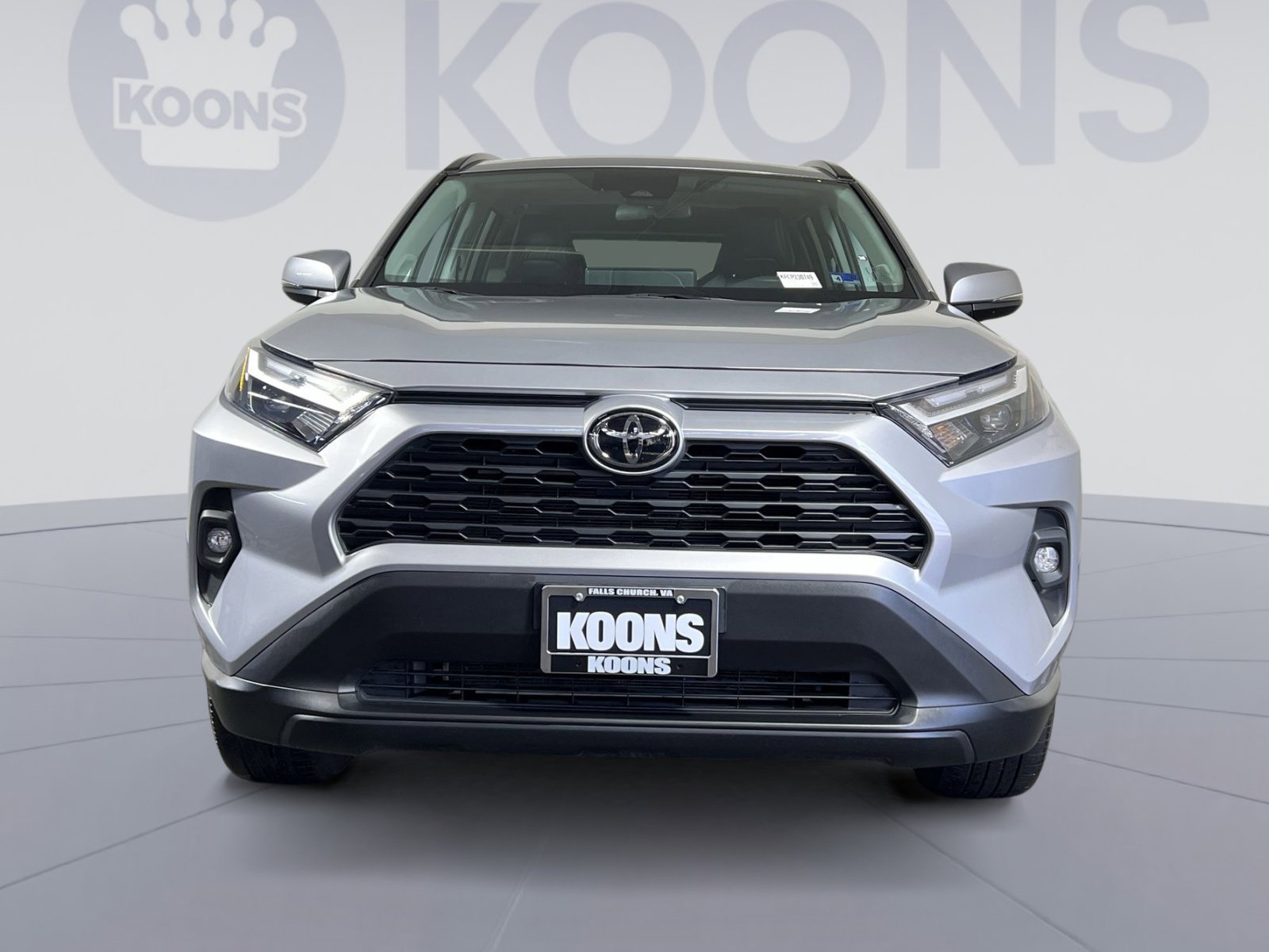 Used 2023 Toyota RAV4 XLE Premium image 11