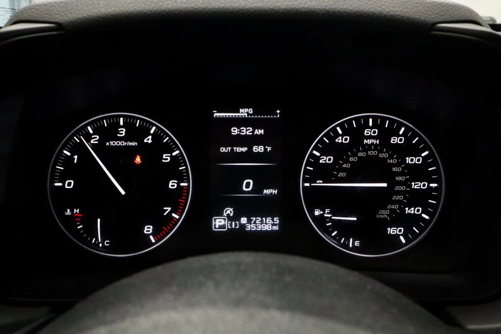 Used 2025 Subaru Crosstrek 2.0i Premium image 30