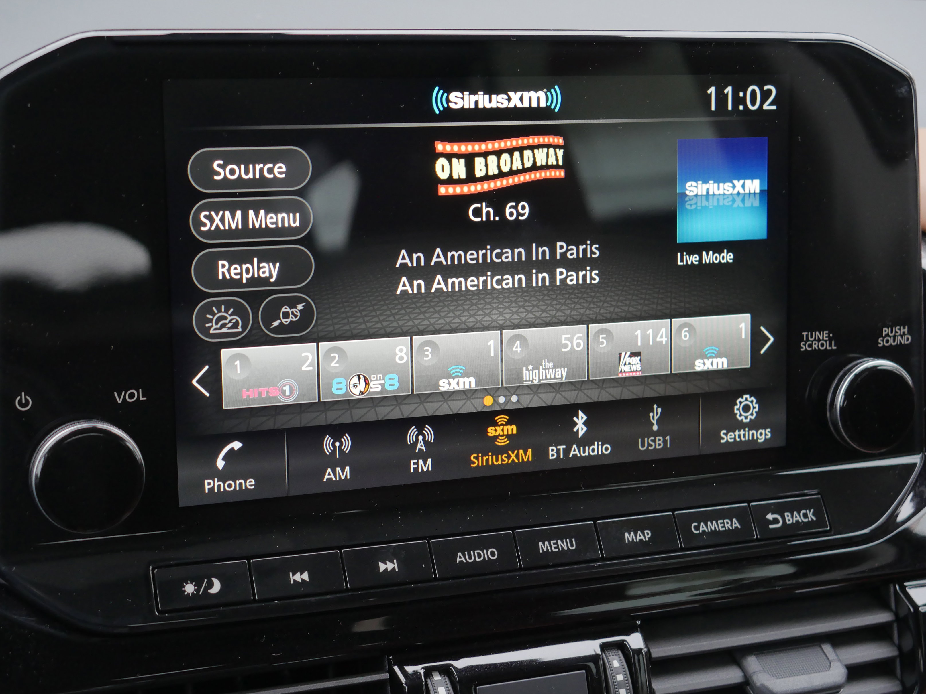 Certified 2025 Nissan Pathfinder Platinum w/ Cargo Package image 11