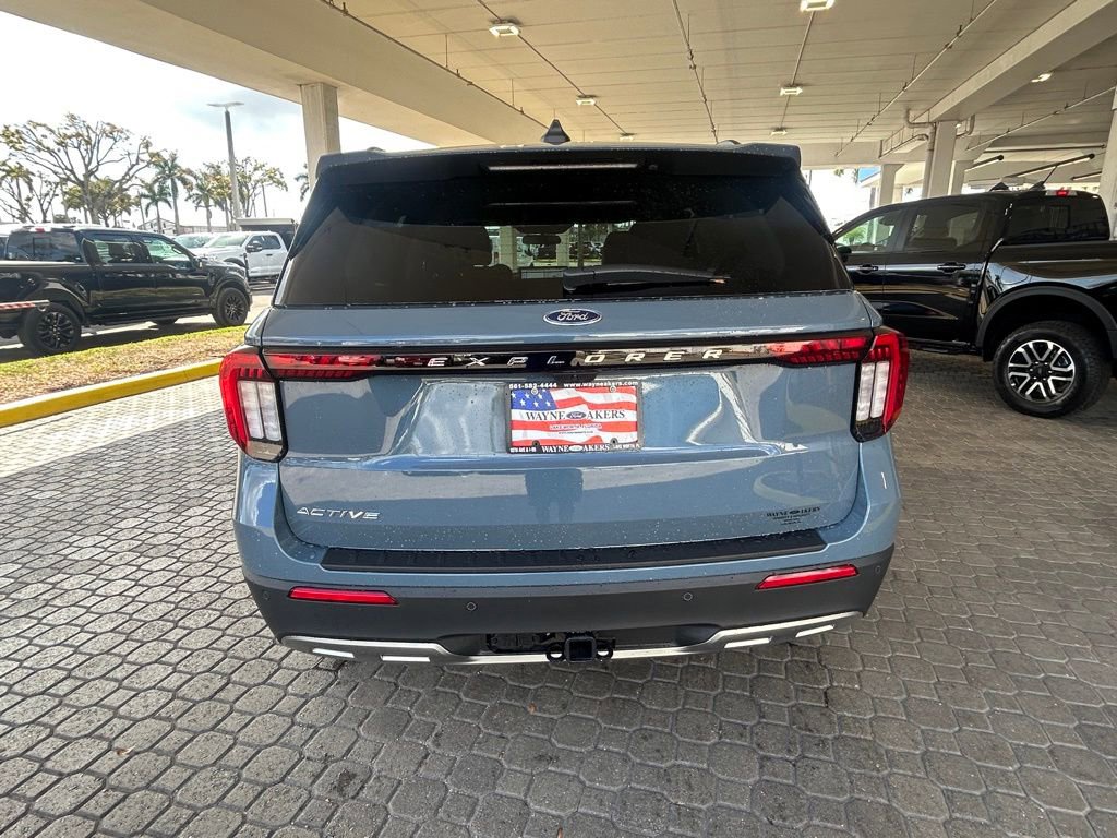 New 2026 Ford Explorer Active w/ Active Comfort Package image 5