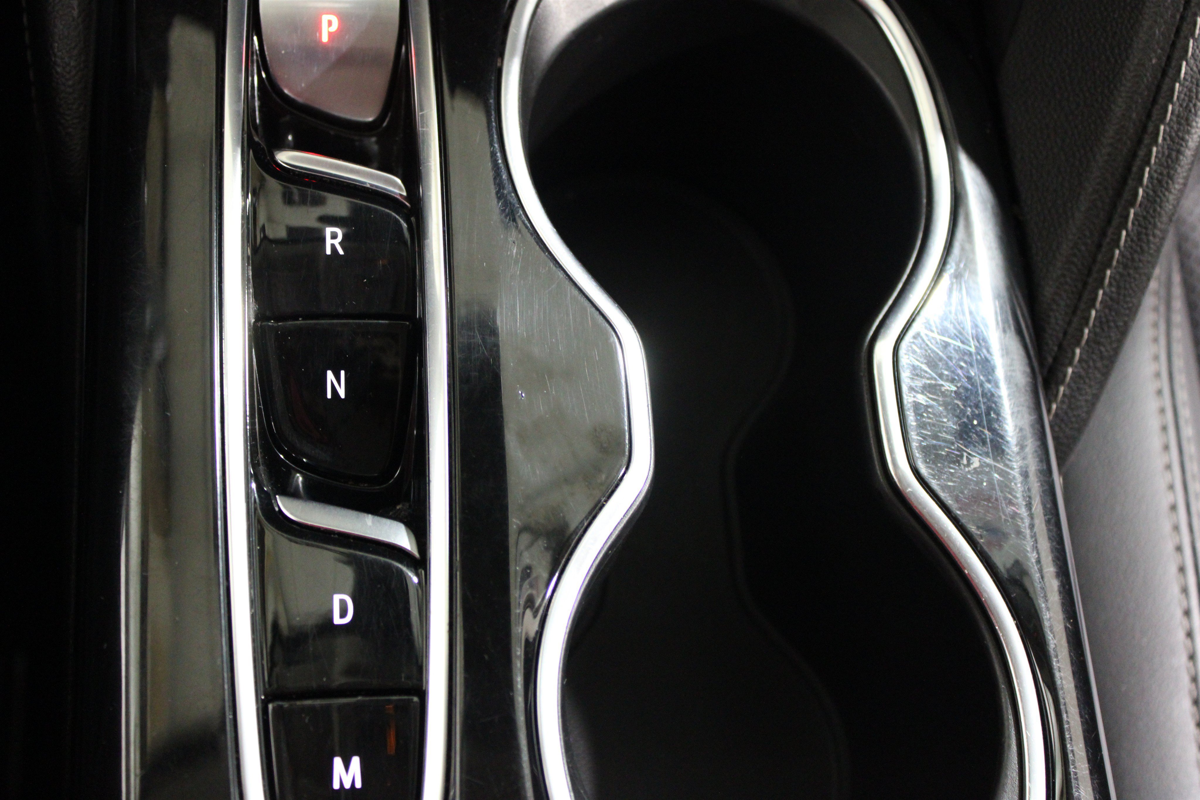 Used 2023 Buick Envision Essence FWD image 11