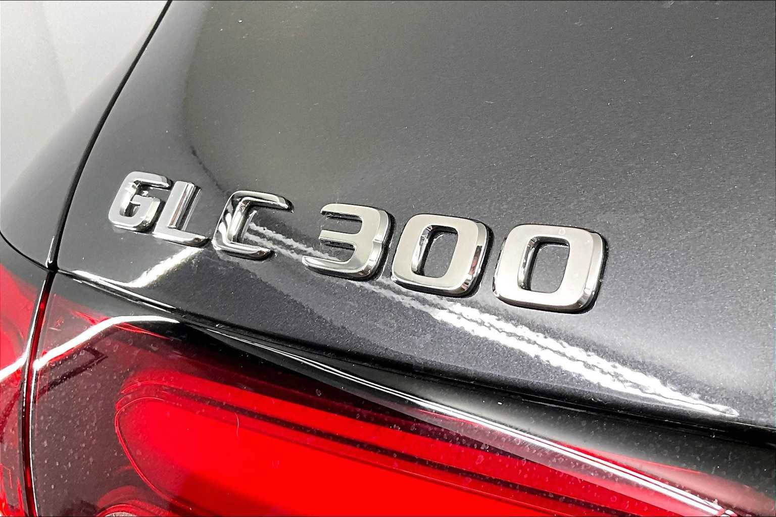 New 2026 Mercedes-Benz GLC 300 GLC 300 image 7