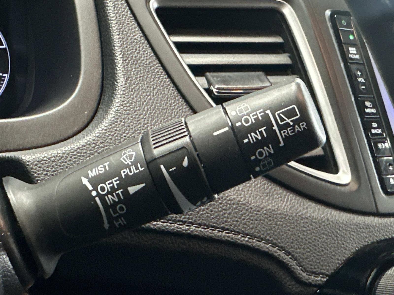 Used 2015 Honda CR-V EX-L image 29