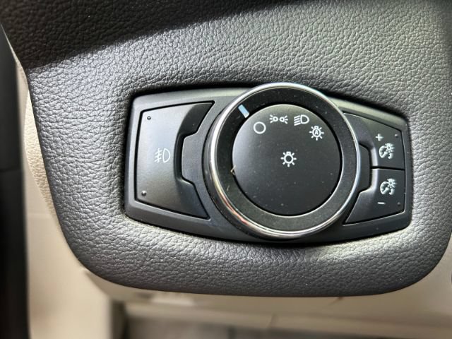 Used 2014 Ford C-MAX SEL w/ Equipment Group 302A FWD image 17
