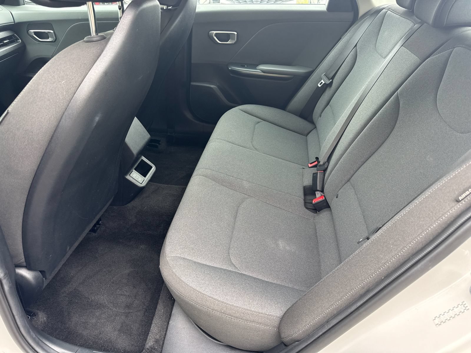 Used 2025 Kia K4 FWD image 20