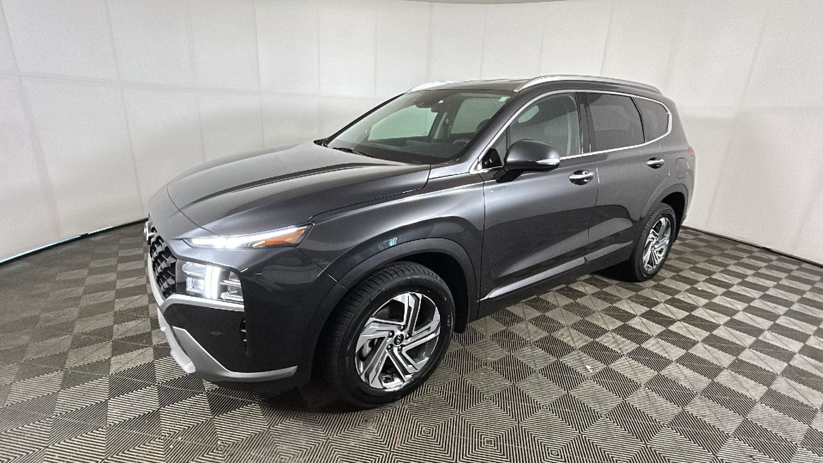 Certified 2023 Hyundai Santa Fe SEL FWD image 8