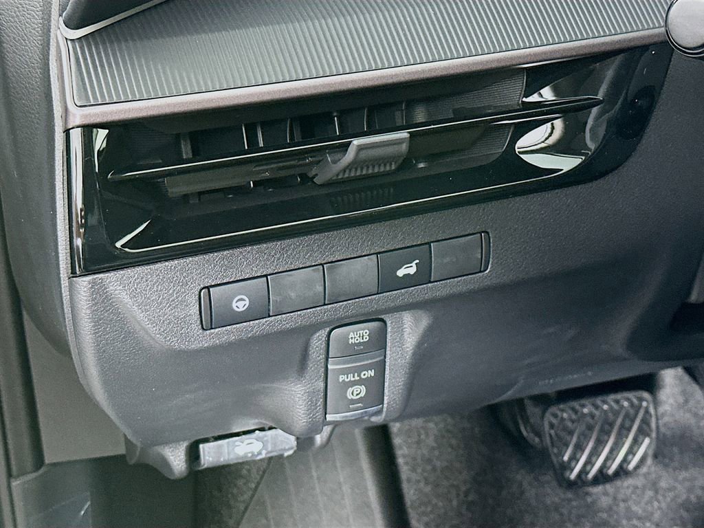 New 2026 Nissan Murano SV image 15