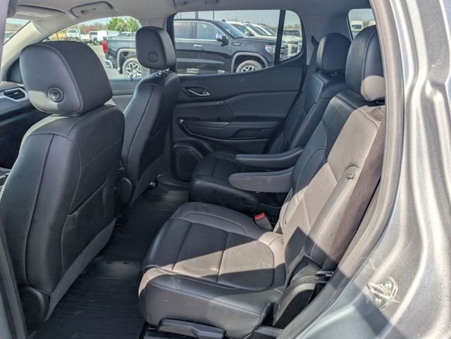 Certified 2023 GMC Acadia SLT w/ Technology Package image 11