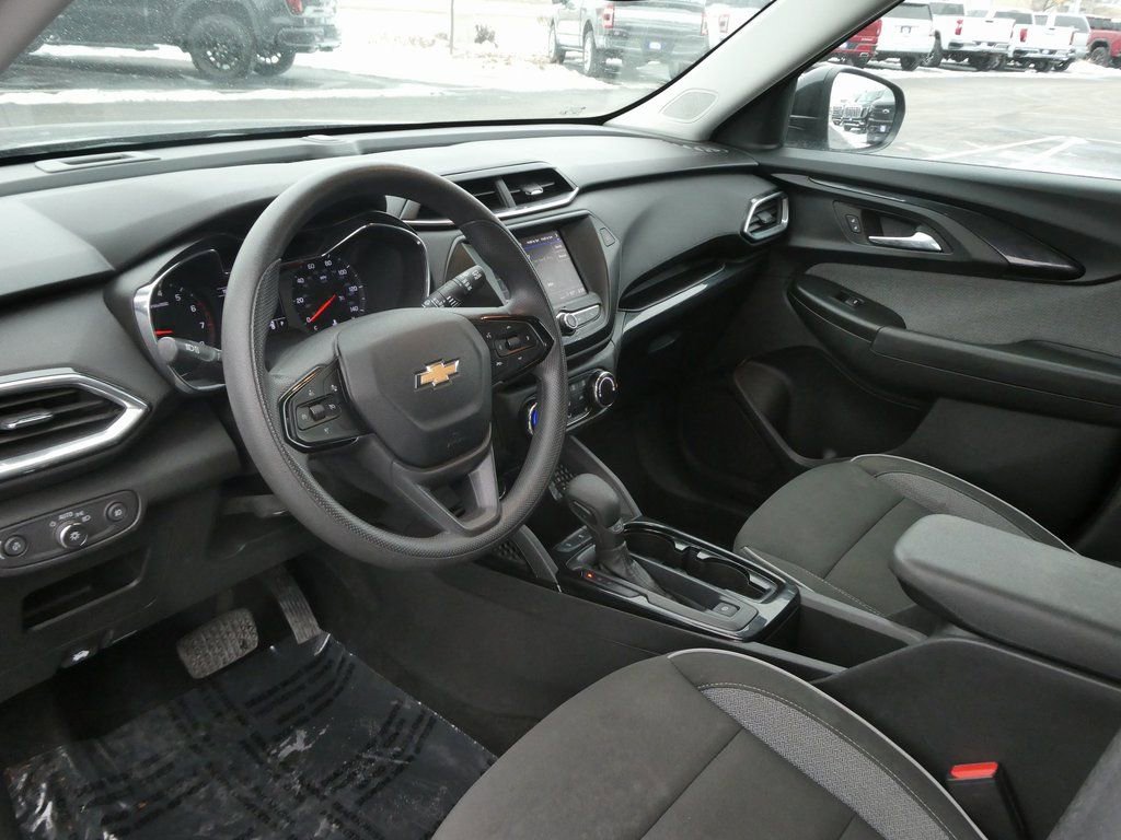 Used 2023 Chevrolet TrailBlazer LT image 23