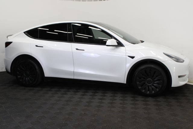 Used 2021 Tesla Model Y Long Range AWD/4WD image 4