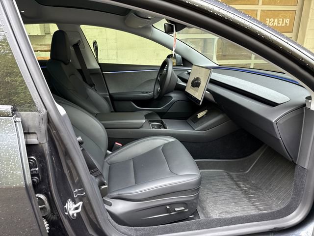Used 2025 Tesla Model 3 Long Range image 12