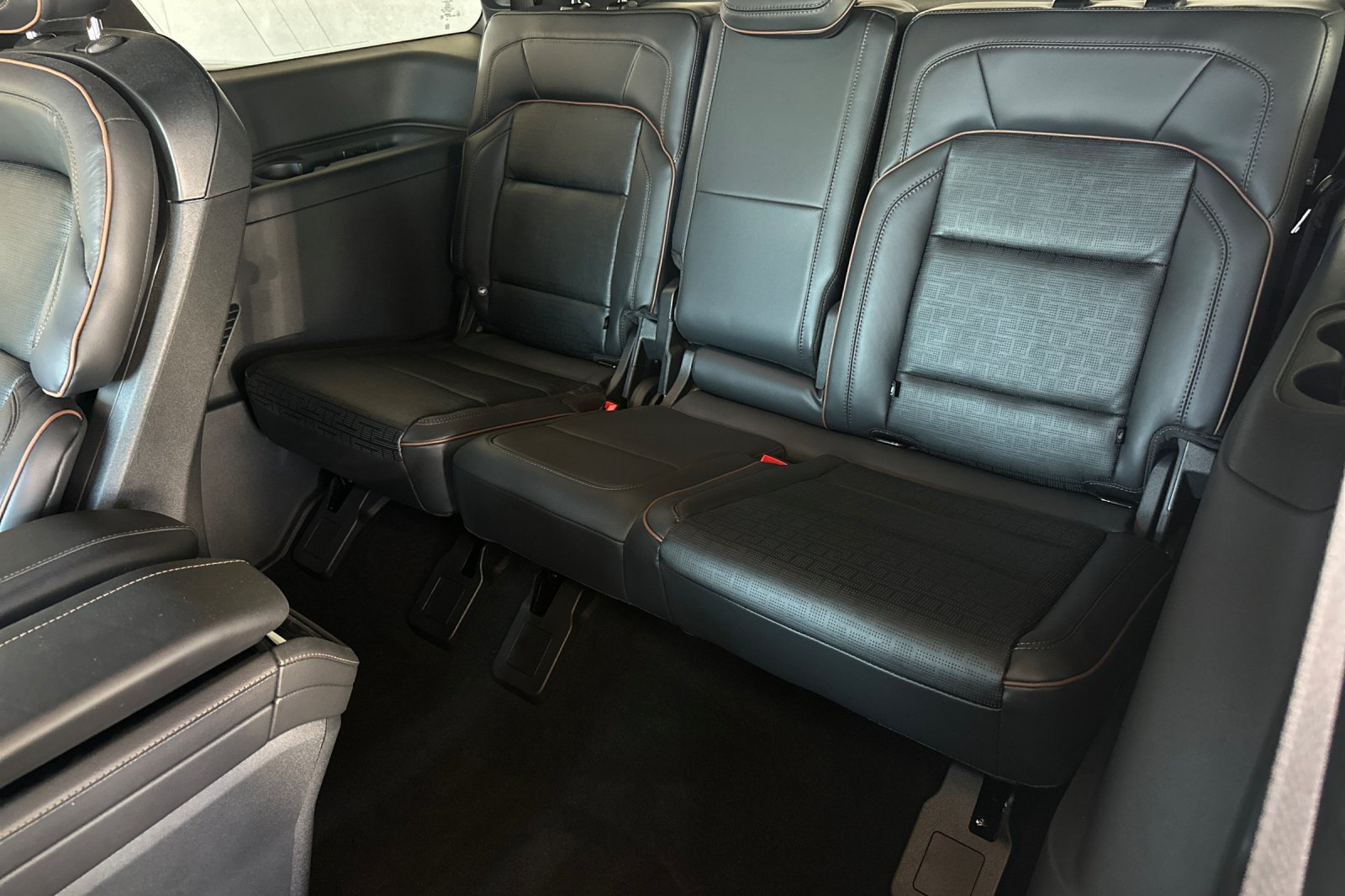 New 2026 Lincoln Navigator Black Label AWD/4WD image 15