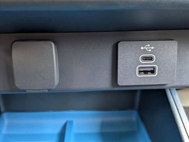 New 2025 Ford Maverick XLT image 15