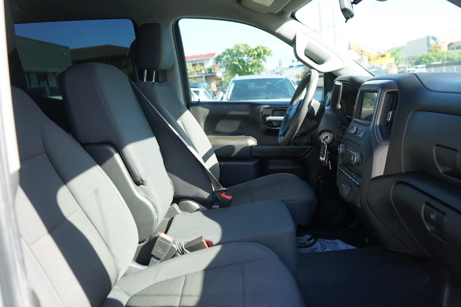 Used 2022 Chevrolet Silverado 1500 Custom RWD image 19