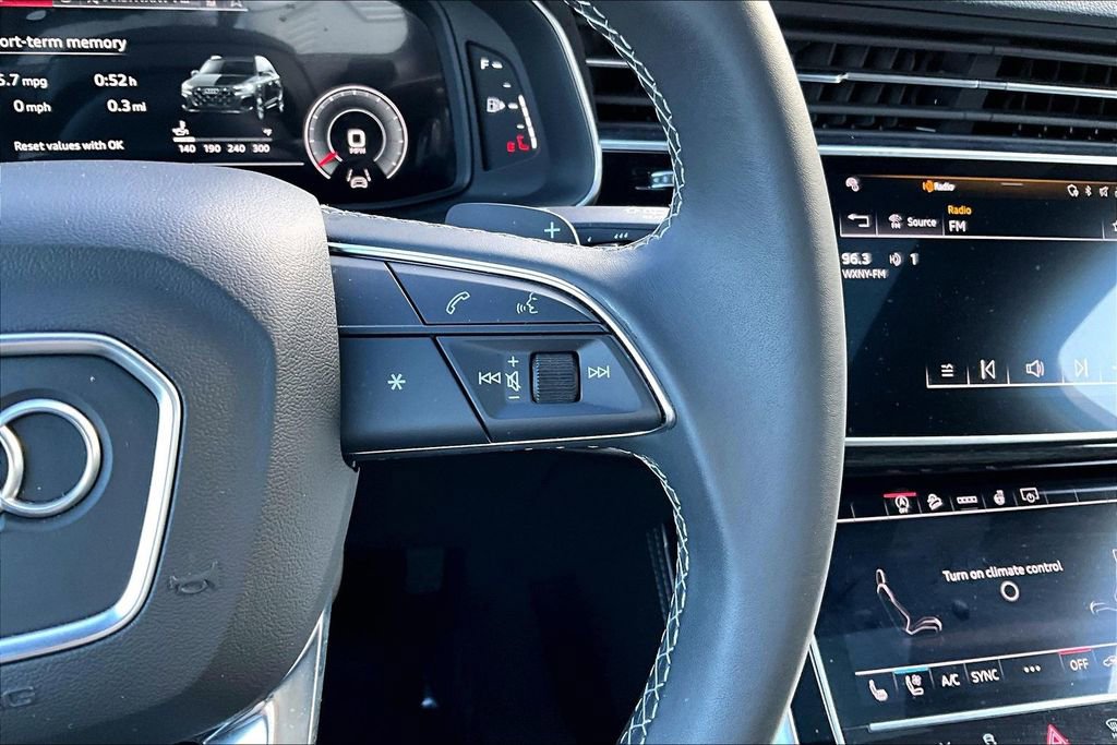 Used 2026 Audi Q7 3.0T Premium Plus w/ Premium Plus Package AWD/4WD image 12