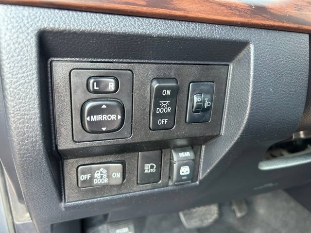 Used 2019 Toyota Tundra Limited w/ Limited Premium Package AWD/4WD image 27