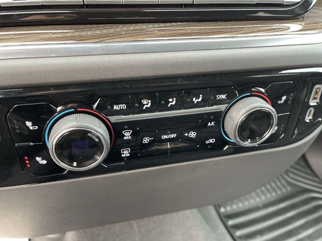 Used 2023 Chevrolet Silverado 1500 LT image 18