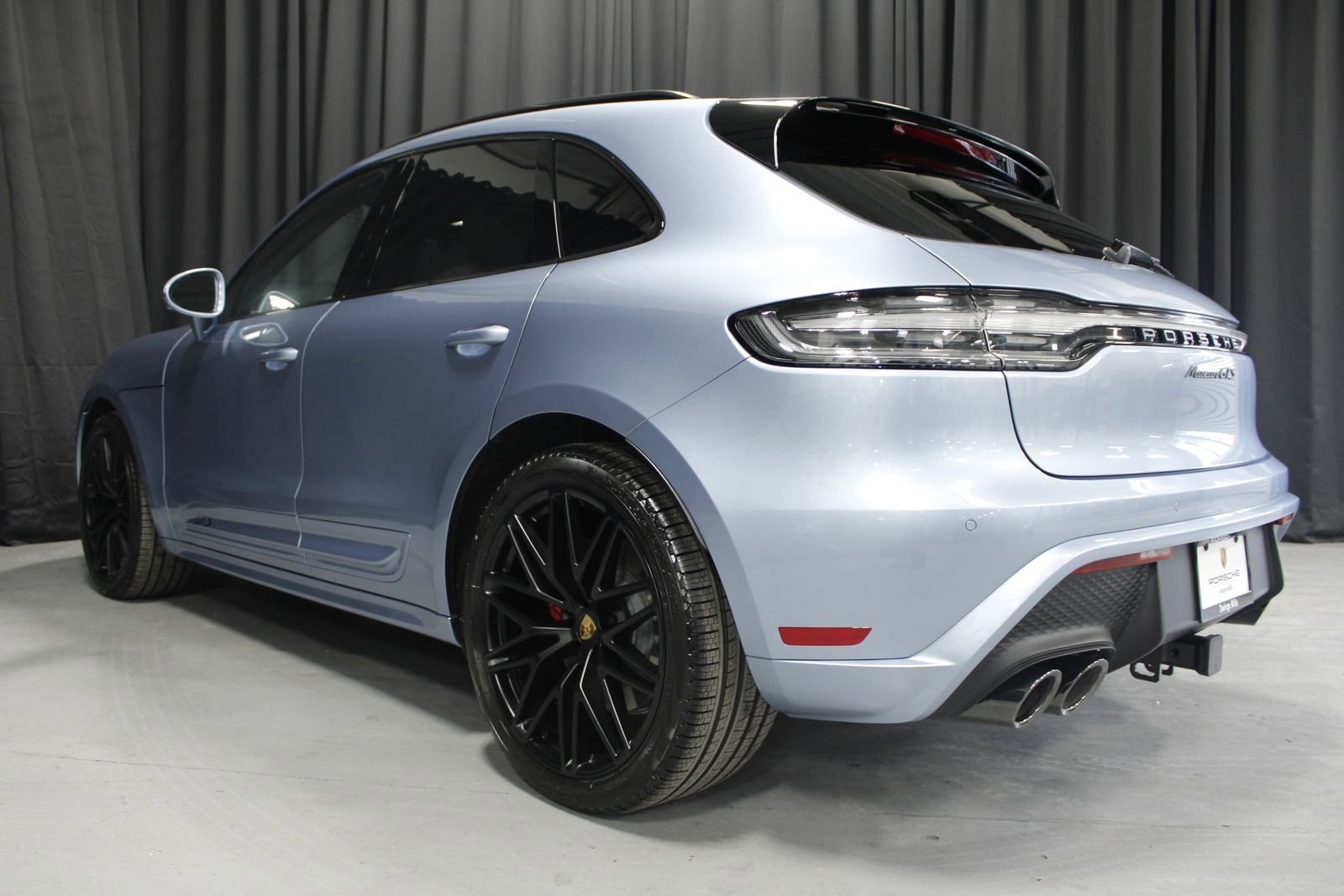 New 2026 Porsche Macan GTS AWD/4WD image 13