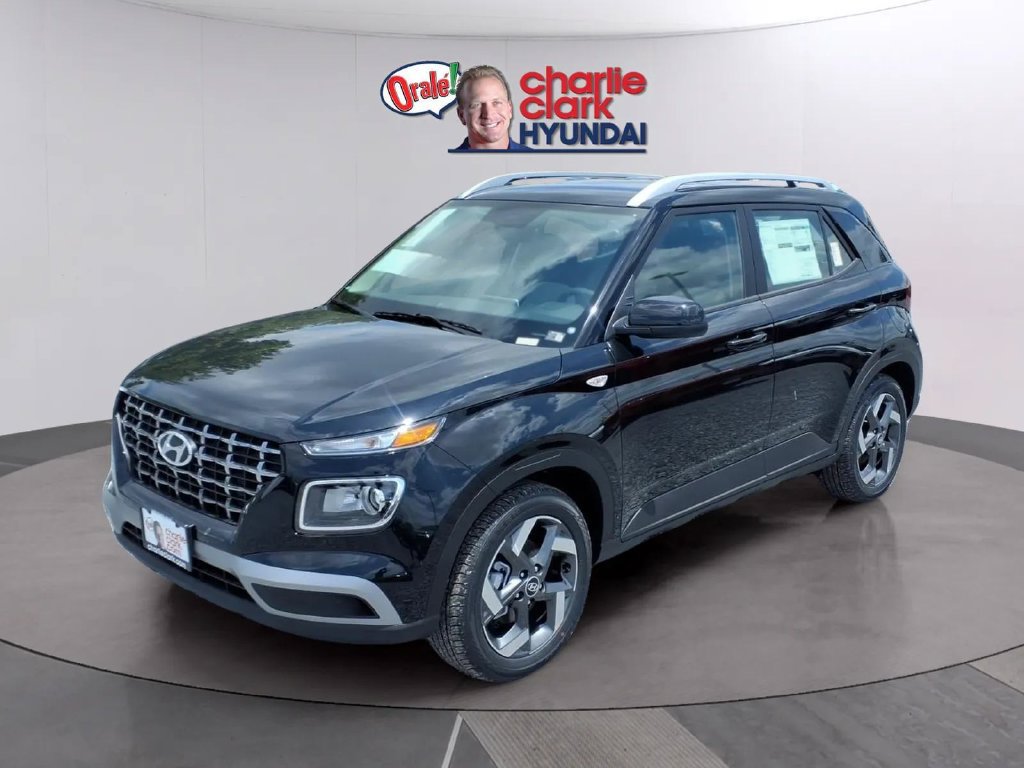 New 2026 Hyundai Venue SEL FWD image 1