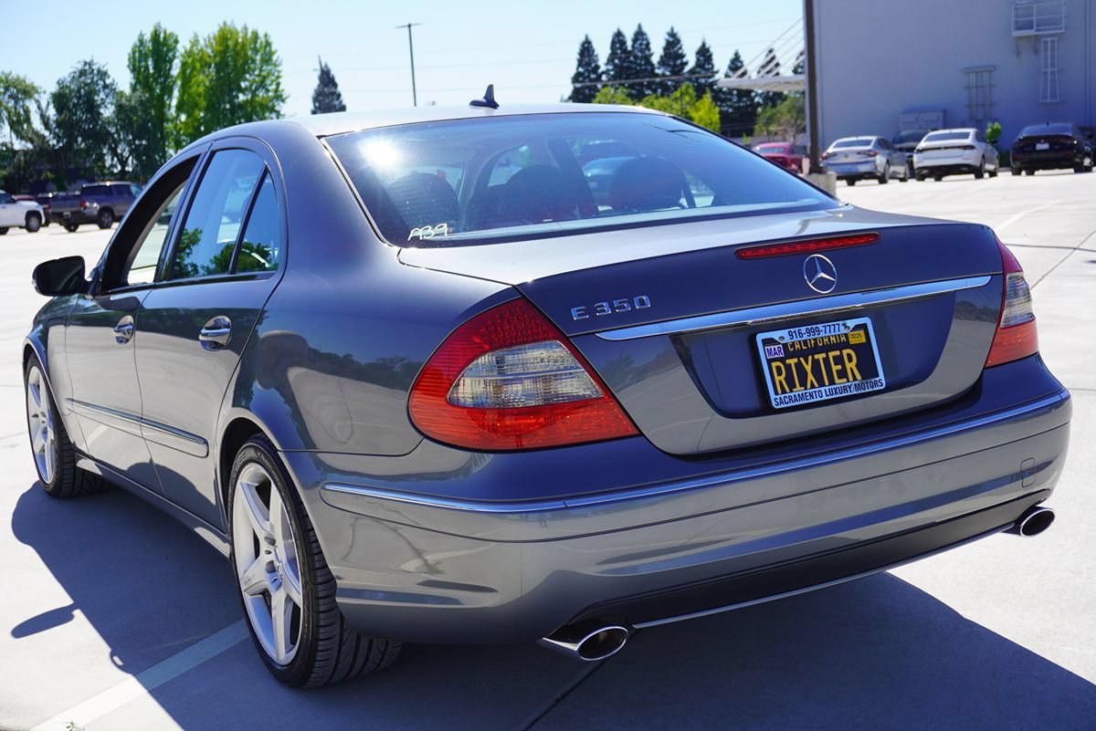 Used 2009 Mercedes-Benz E 350 Sedan image 11