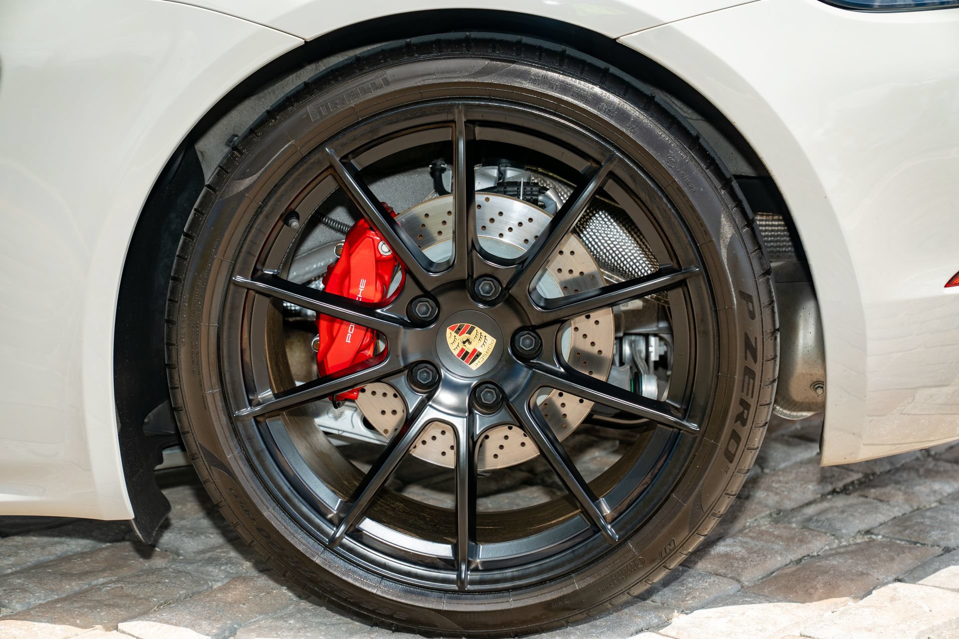 Used 2025 Porsche 718 Cayman GTS RWD image 33