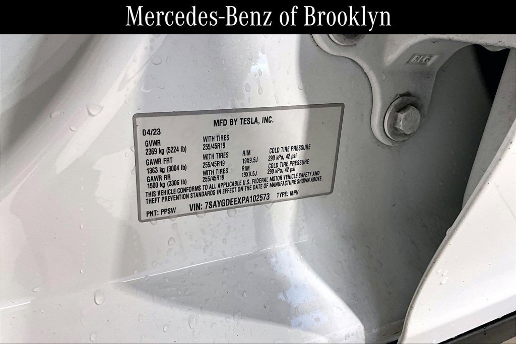 Used 2023 Tesla Model Y Long Range AWD/4WD image 32