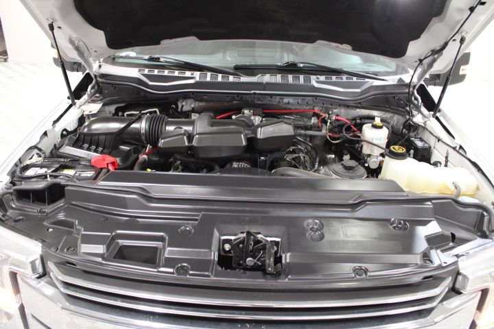 Used 2019 Ford F250 Lariat w/ Chrome Package image 45