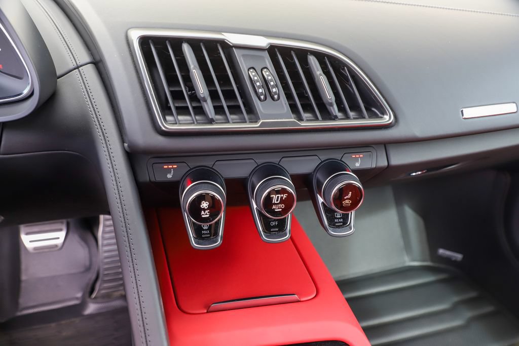 Used 2023 Audi R8 V10 performance RWD image 34