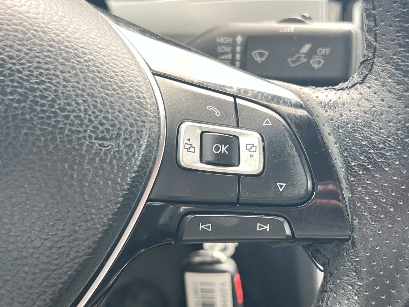 Used 2016 Volkswagen Passat 1.8T S image 11