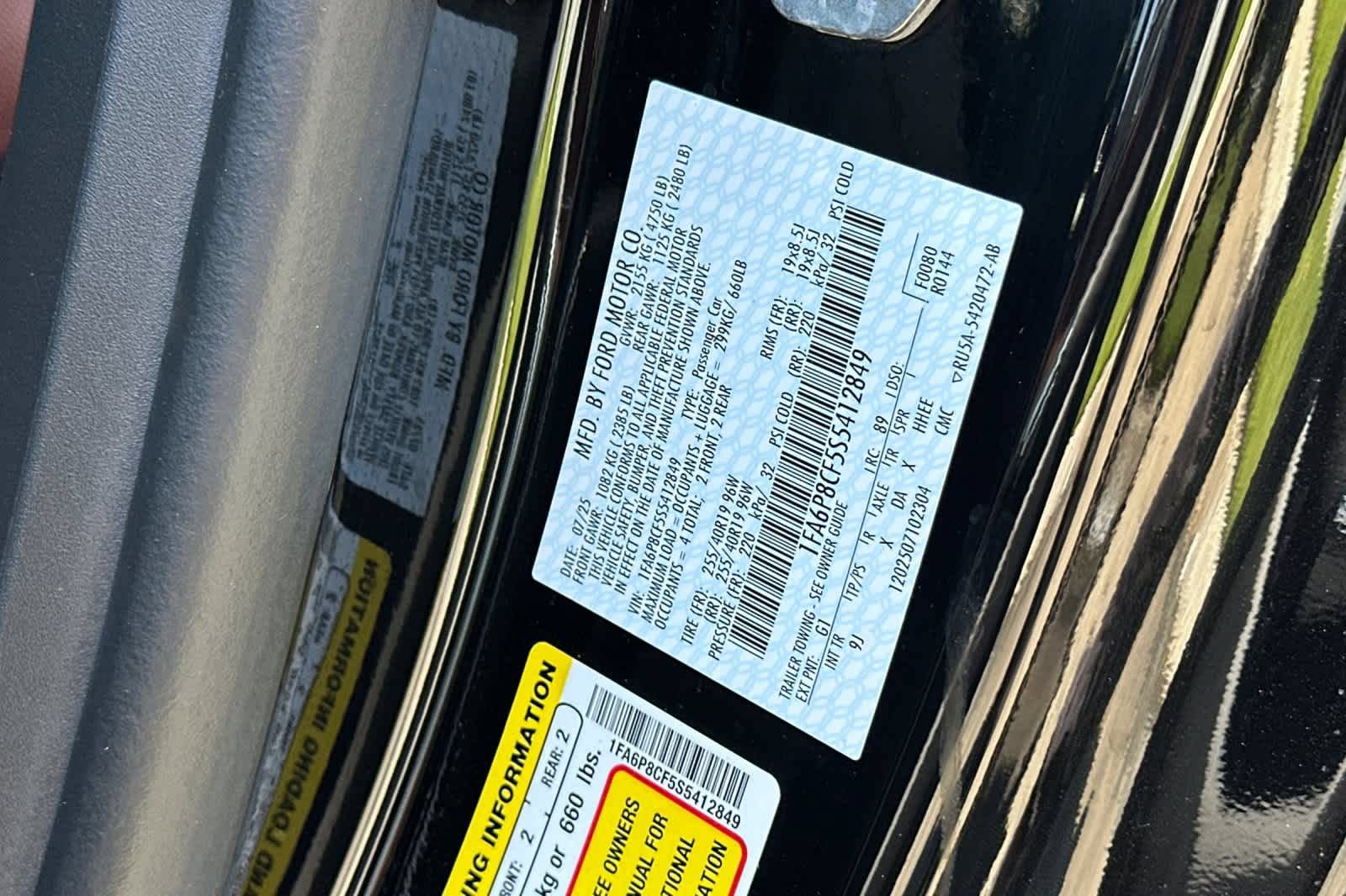 Certified 2025 Ford Mustang GT Premium RWD image 30