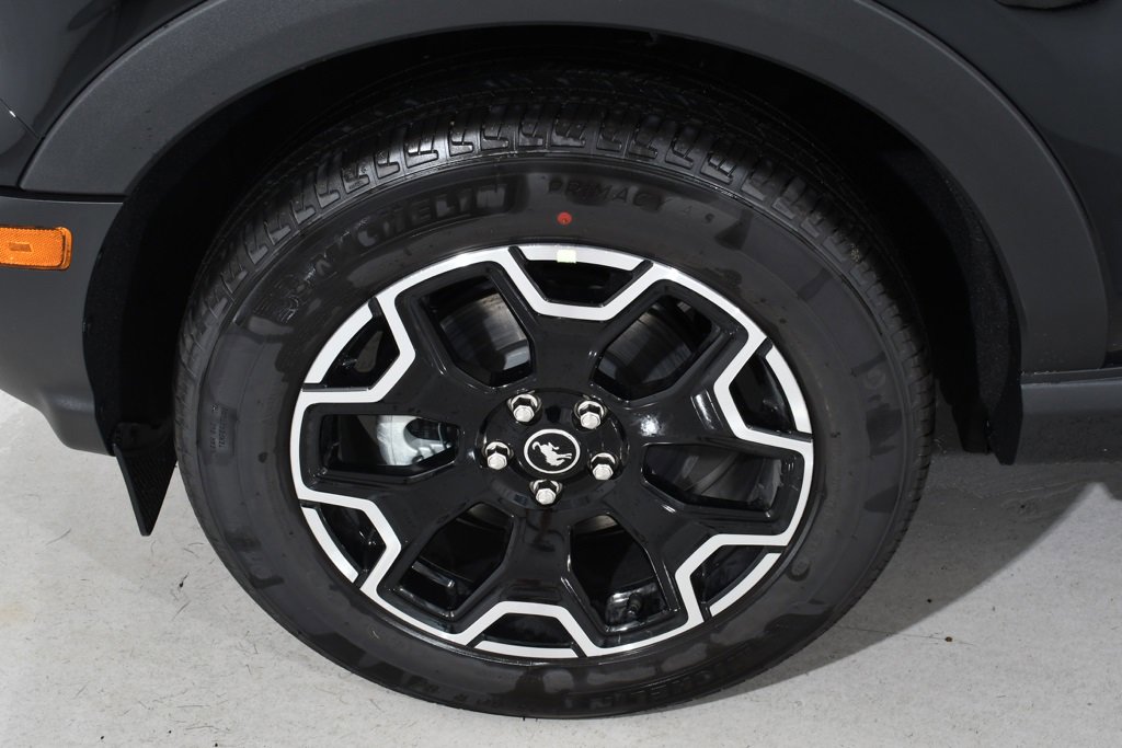 New 2025 Ford Bronco Sport Outer Banks w/ Outer Banks Tech Package+ image 24